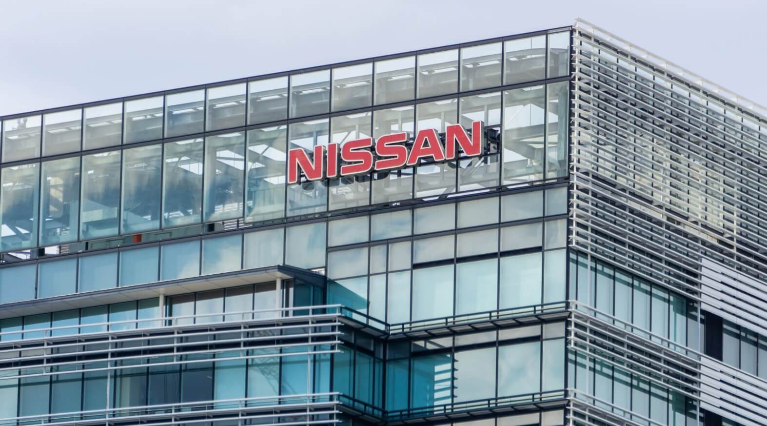นิสสันปลดพนักงาน 20,000 คนทั่วโลก ปรับโครงสร้างองค์กรครั้งใหญ่ฝ่าวิกฤต