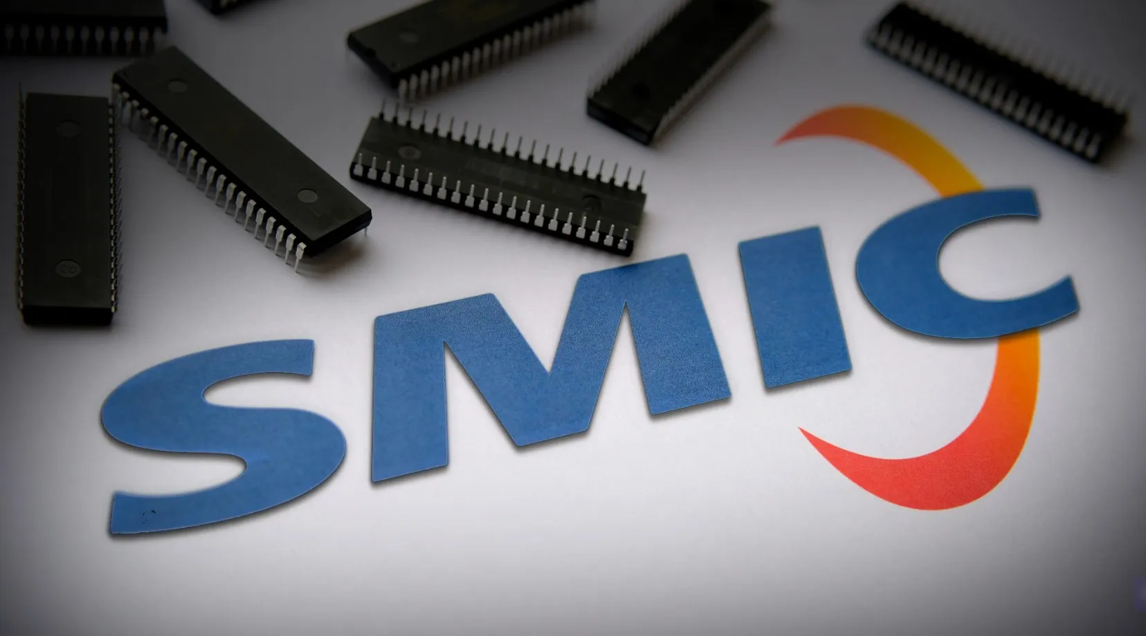 เจาะลึก SMIC ผลประกอบการ Q1/68 ยักษ์ใหญ่เซมิคอนดักเตอร์จีน กับกลยุทธ์สู้ตลาดโลก