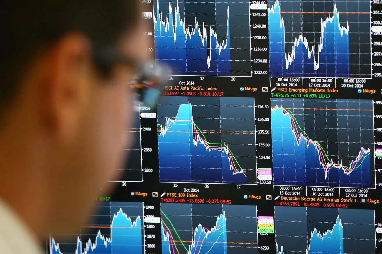 วิกฤตการเมือง ล่าหุ้นดีราคาถูก ชี้เป้า SET ไม่หลุด 1,000 จุด