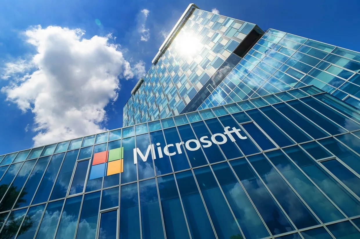 วิเคราะห์หุ้น Microsoft ผลประกอบการดีเยี่ยม แต่ทำไมสวนทางกับราคาหุ้น ที่ร่วงลง