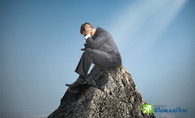 ช้างสารชนกัน หญ้าแพรกก็แหลกลาญ