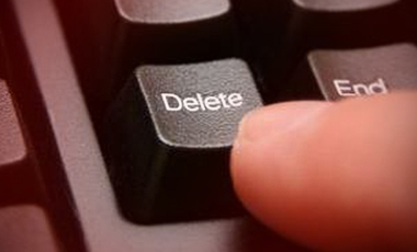 เปิดโผ 14 หุ้นจ่อถูกตะเพิดพ้นตลาดหลักทรัพย์ฯ เหตุไม่ส่งงบ-ฟื้นฟูฯ ไม่ทัน