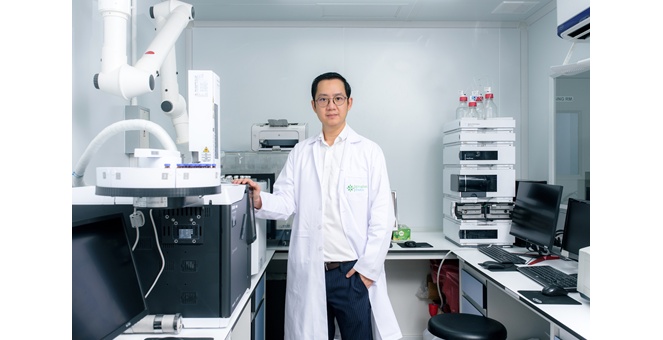 JSP พร้อมสนับสนุนนโยบายรัฐเพิ่มทางเลือกใช้ยาไทย เปิดอินไซต์ยาไทยต้องนำเข้าตัวยานอกมาผสมถึง 90% แนะหนุน R&D เพื่อลดต้นทุนนำเข้าอย่างตรงจุด เพิ่มตู้จ่ายยาอัตโนมัติขยายการเข้าถึงให้ปชช.