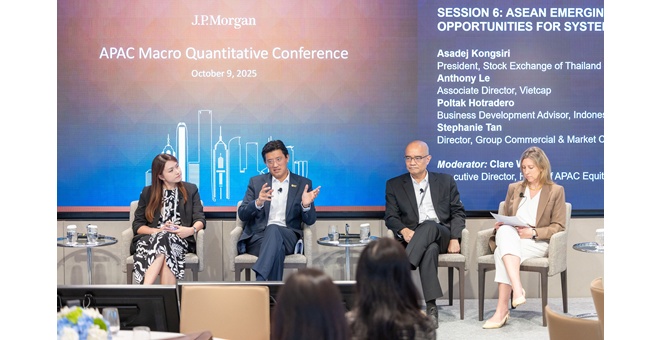 ตลาดหลักทรัพย์ฯ ร่วมเสวนาสร้างความเชื่อมั่นตลาดทุนอาเซียน ในงาน APAC Macro Quantitative Conference ที่ฮ่องกง