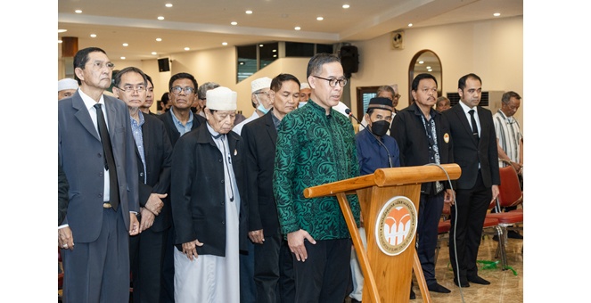 ไอแบงก์ ร่วมกับมูลนิธิเพื่อศูนย์กลางอิสลามแห่งประเทศไทย จัดพิธีถวายความอาลัย สมเด็จพระนางเจ้าสิริกิติ์ พระบรมราชินีนาถ พระบรมราชชนนีพันปีหลวง