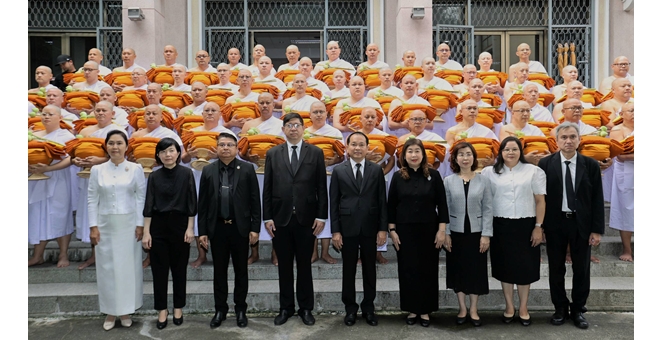 ออมสิน จัดบรรพชาอุปสมบทหมู่ ถวายเป็นพระราชกุศล เนื่องในโอกาส 100 ปี วันสวรรคต รัชกาลที่ 6