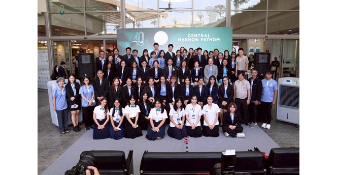 บุคคลสำคัญจากหลากหลายวงการ ร่วมแสดงความยินดี “40 ปี เภสัชศิลปากร” สู่บทบาทผู้นำด้านวิชาชีพเภสัชกรรม วิจัยนวัตกรรม และการสร้างสุขภาพอย่างยั่งยืน