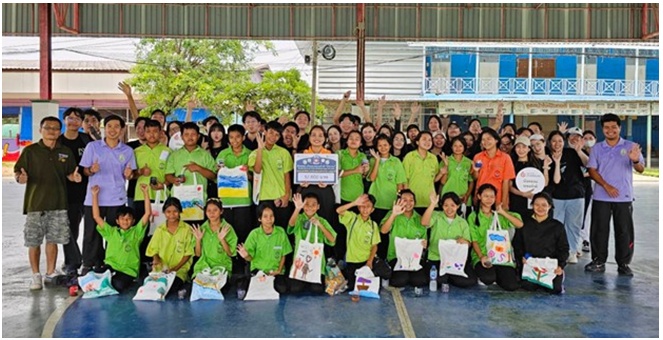 BLS Intern Camp ปีที่23 จัดกิจกรรม CSR “บัวบาน” สอนน้องออม เสริมจินตนาการ แต้มรอยยิ้ม