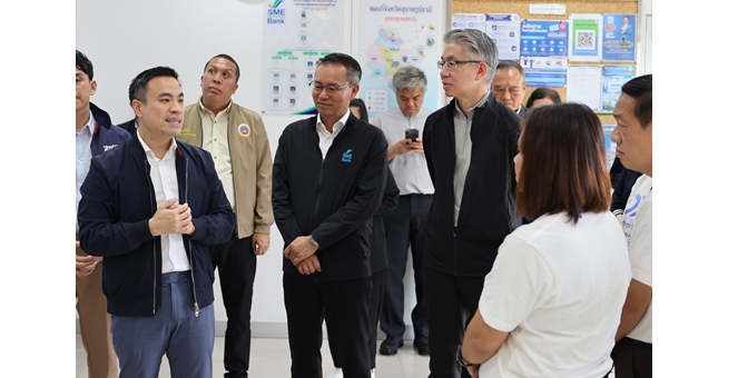 รมว.เอกนัฏ ลงพื้นที่ จ. สุราษฎร์ธานี ตรวจเยี่ยมและมอบนโยบาย SME D Bank เดินหน้า `พัฒนาคู่เติมทุน` หนุนเอสเอ็มอีพื้นที่ภาคใต้เติบโตยั่งยืน