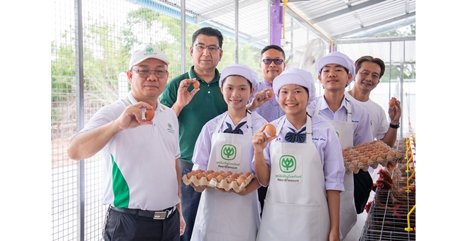 เดินหน้า `โครงการซีพีเลี้ยงไก่ไข่เพื่ออาหารกลางวันนักเรียน` มูลนิธิซีพี-คอนเน็กซ์ อีดี CPF ผนึกกำลัง ส่งเสริมโภชนาการที่ดีให้นร.
