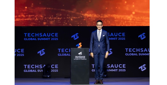 เมืองไทยประกันชีวิต คว้ารางวัล Techsauce Awards 2025 ตอกย้ำภาพลักษณ์ผู้นำการเปลี่ยนแปลง พร้อมขับเคลื่อนองค์กรสู่อนาคต