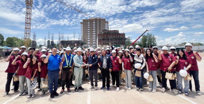 NL ให้การต้อนรับ คณะนักศึกษา ม.มหาสารคาม เยี่ยมชมการก่อสร้างของโครงการก่อสร้างศูนย์มะเร็งและรังสีรักษา ร.พ. มหาวิทยาลัยเทคโนโลยีสุรนารี