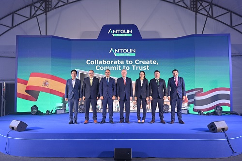 แอนโทลิน เปิดโรงงานส่วนประกอบและการออกแบบภายในห้องโดยสารรถยนต์แห่งใหม่ในประเทศไทย