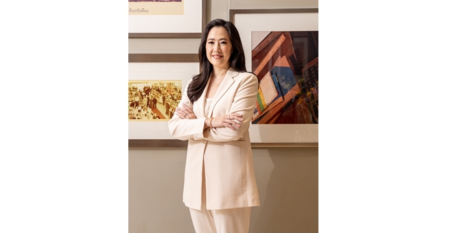 ห้างเซ็นทรัล เขย่าวงการค้าปลีกไทยส่งท้ายไตรมาส 3 ด้วยปรากฏการณ์งานเซลระดับตำนานที่ทุกคนรอคอย กับ `Central Midnight Sale`ภายใต้คอนเซ็ปต์ `Own it First - ช้อปของใหม่ ได้ใช้เป็นคนแรก`