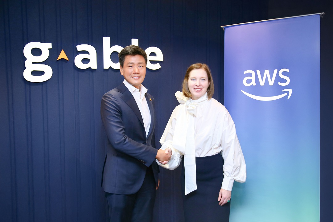 จีเอเบิล ลงนามความร่วมมือเชิงกลยุทธ์กับ AWS มุ่งยกระดับเศรษฐกิจดิจิทัลด้วย Cloud ขับเคลื่อนการทรานส์ฟอร์มองค์กรไทยด้วยเทคโนโลยีระดับโลก พร้อมเร่งสร้างนวัตกรรมใหม่ด้วย AWS