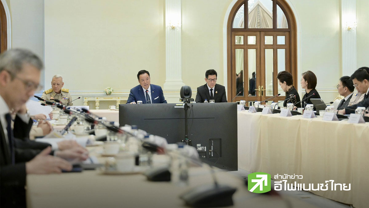 (แก้ไข) นายกฯ ชี้ผลกระทบตะวันออกกลางยังจำกัด-สศช.คาดกดจีดีพีเหลือโต 1.3-1.6%